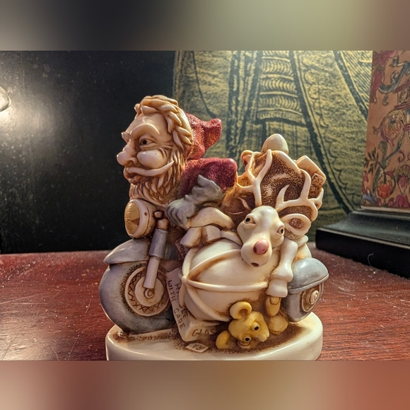 Harmony Kingdom "King of the Road" Santa On A Motorcycle Made in England - Picture 3 of 9